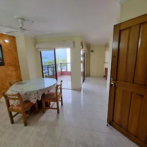 https://apartamento-en-santa-marta-rodadero-con-escritorio-y-balcon.hotels-in-barranquilla.com